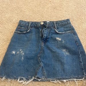 Denim skirt